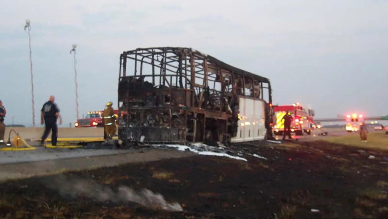The burned-out motorcoach on Interstate 45 after the Hurricane Rita evacuation bus fire